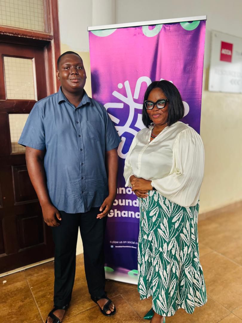 photo_5913637923683240794_y