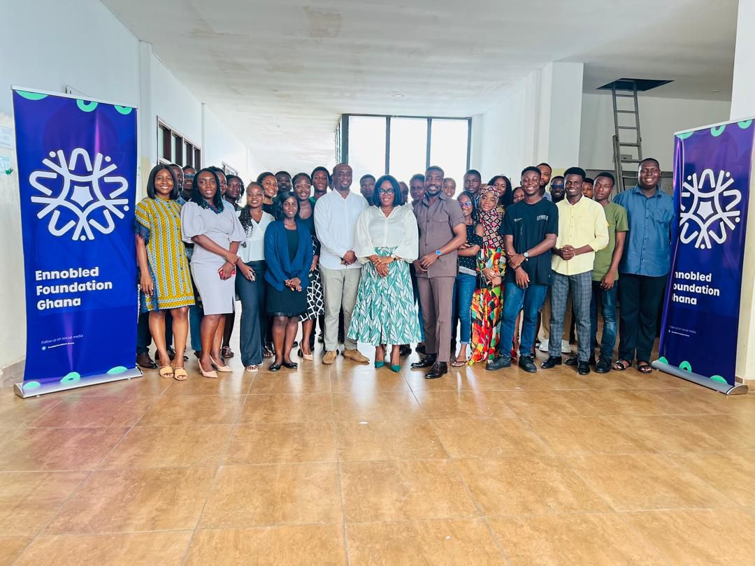 photo_5913637923683240795_y